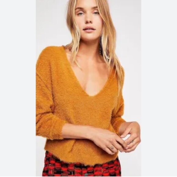 Free People Sweaters - Free People v neck sweater / S